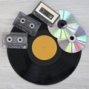 dvd cd vinyl k7