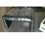 REPOSE PIED CUIR