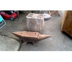 ENCLUME FIRMINY 113KG + SUPPORT