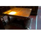 TABLE STYLE ANGLAISE TUDOR + CHAISES