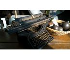MACHINE A ECRIRE UN DERWOOD