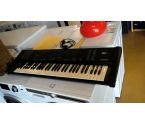 SYNTHESIZER