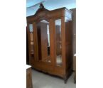 PENDERIE LOUIS XV MET BISAUTE 2 PORTES 3 TIROIRS